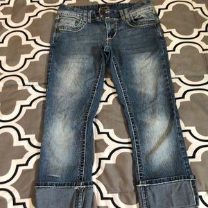 Capri cuffed jeans